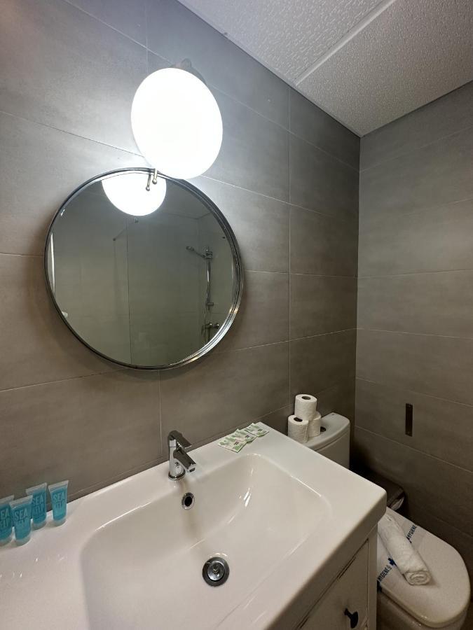 Alamos Suite Malaga Exterior photo